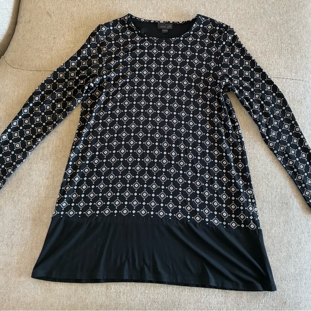 JJill Women’s S Black and White Geometric Long Sleeve Top